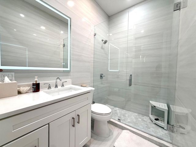 5725 VIA DE LA PLATA Circle, Delray Beach, FL 33484