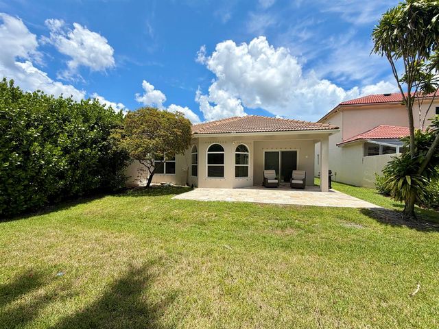5725 VIA DE LA PLATA Circle, Delray Beach, FL 33484