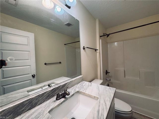 5100 Windermere AVE, Norfolk, VA 23513