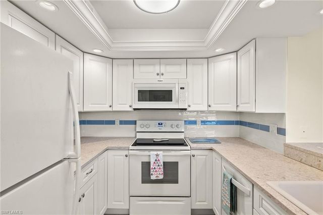 610 Donax ST # 223, Sanibel, FL 33957