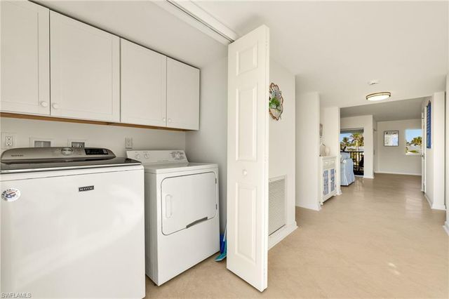 610 Donax ST # 223, Sanibel, FL 33957