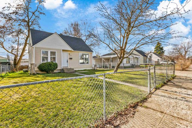 1648 E Rockwell Ave, Spokane, WA 99207