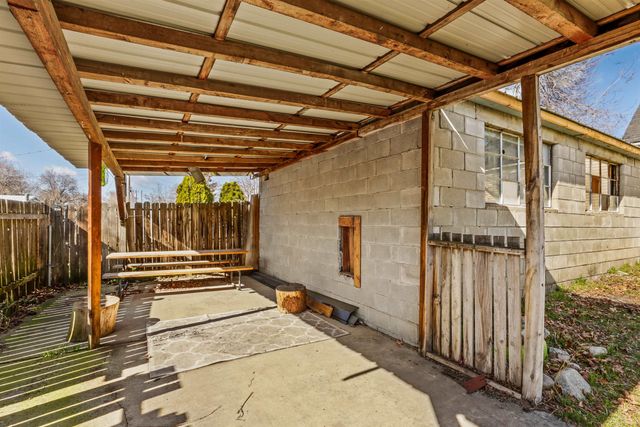 1648 E Rockwell Ave, Spokane, WA 99207