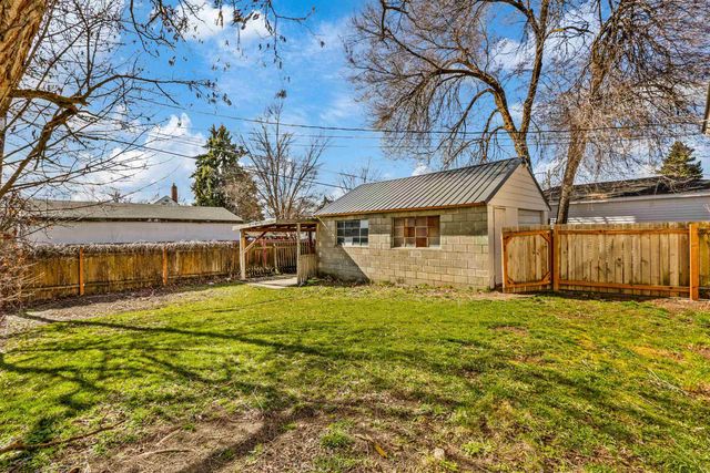 1648 E Rockwell Ave, Spokane, WA 99207