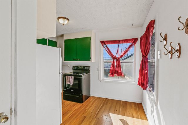 1648 E Rockwell Ave, Spokane, WA 99207