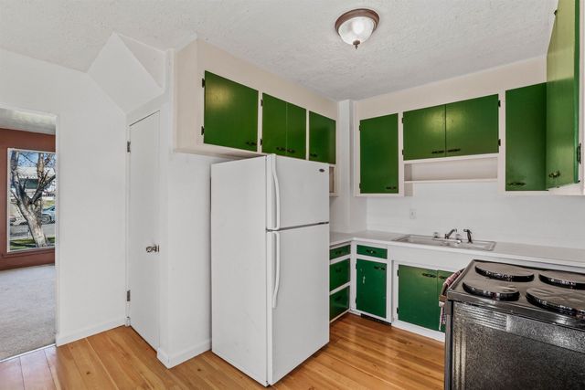 1648 E Rockwell Ave, Spokane, WA 99207