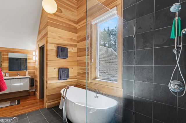 33 Maple Street, Clayton, GA 30525