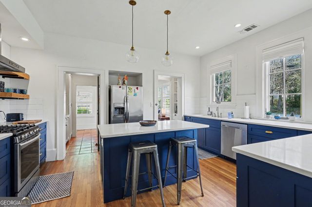 33 Maple Street, Clayton, GA 30525