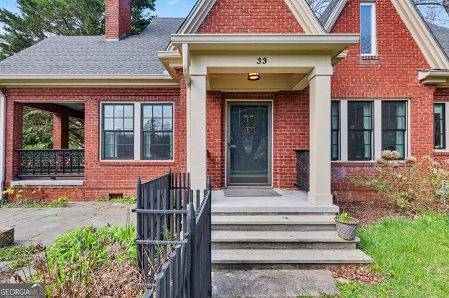 33 Maple Street, Clayton, GA 30525