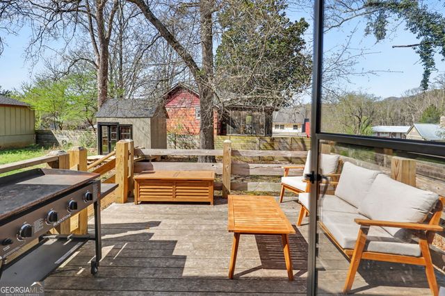 33 Maple Street, Clayton, GA 30525