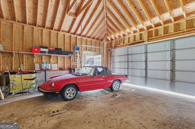 33 Maple Street, Clayton, GA 30525