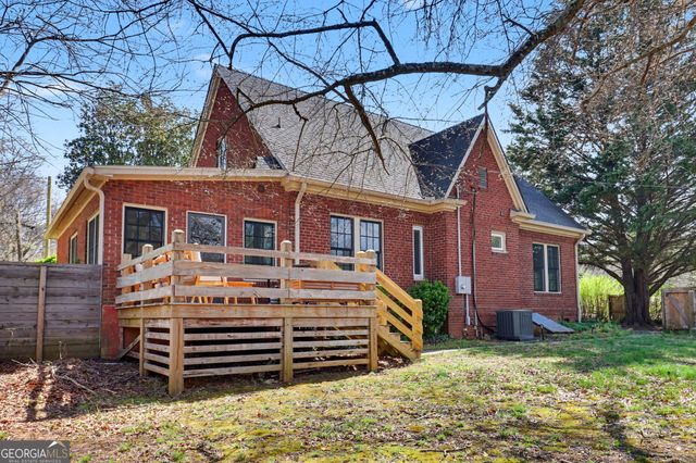 33 Maple Street, Clayton, GA 30525