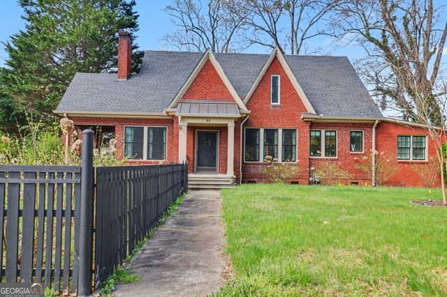 33 Maple Street, Clayton, GA 30525