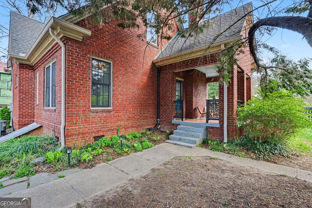 33 Maple Street, Clayton, GA 30525 — photo 5