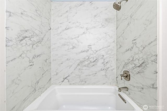 8221 308th Avenue SE, Issaquah, WA 98027