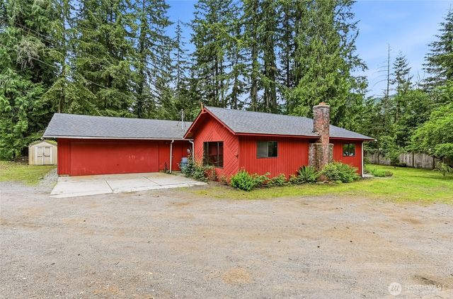 8221 308th Avenue SE, Issaquah, WA 98027
