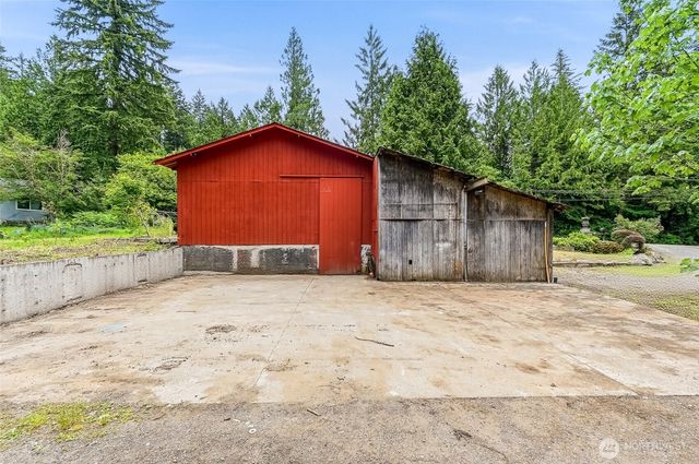 8221 308th Avenue SE, Issaquah, WA 98027