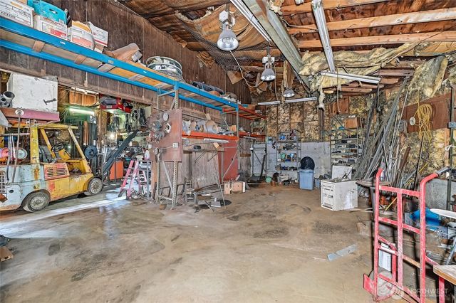8221 308th Avenue SE, Issaquah, WA 98027