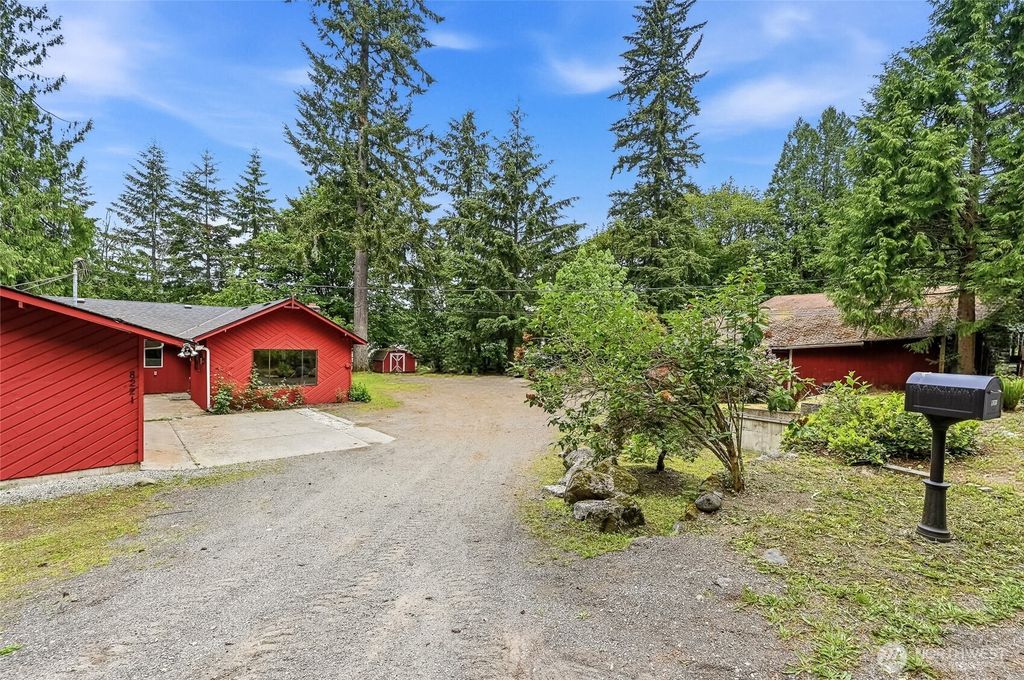 8221 308th Avenue SE, Issaquah, WA 98027