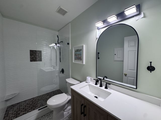 9111 Sawyer Brown Rd, Nashville, TN 37221