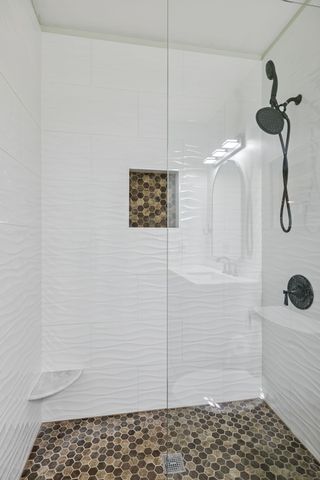 9111 Sawyer Brown Rd, Nashville, TN 37221