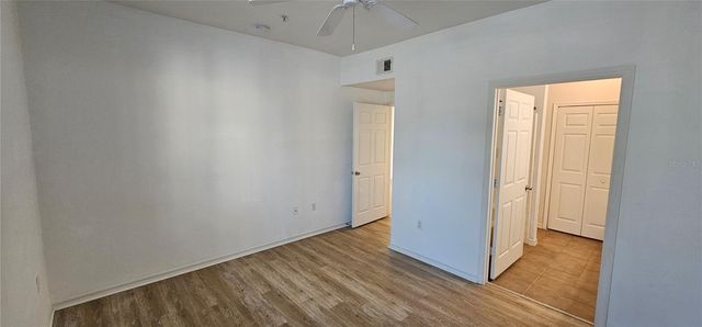 5581 ROSEHILL ROAD 104, Sarasota, FL 34233