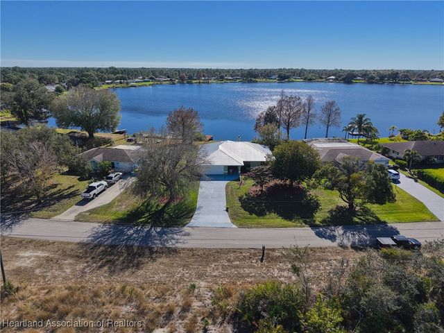 1528 Washington Boulevard NW, Lake Placid, FL 33852