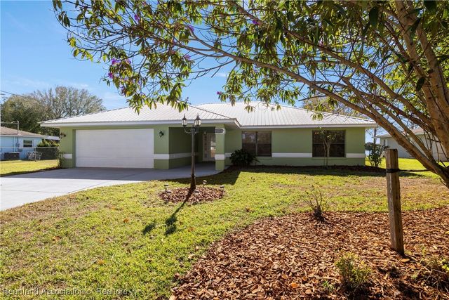 1528 Washington Boulevard NW, Lake Placid, FL 33852