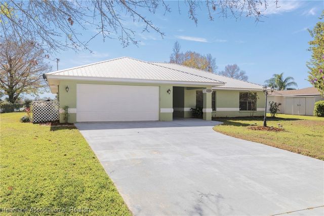 1528 Washington Boulevard NW, Lake Placid, FL 33852