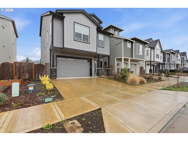 149 W BARBARAS Way, Newberg, OR 97132