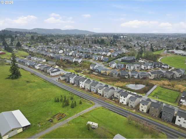 149 W BARBARAS Way, Newberg, OR 97132