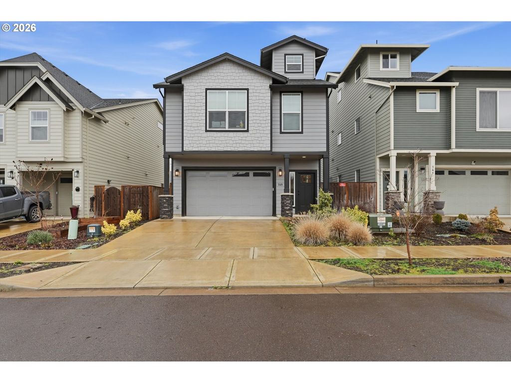 149 W BARBARAS Way, Newberg, OR 97132