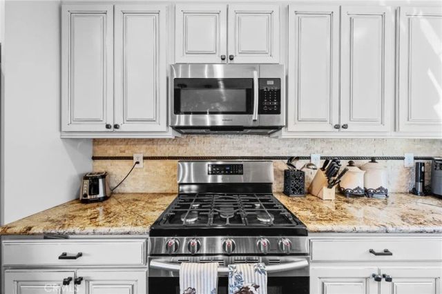 1430 Sequoia, Lake Arrowhead, CA 92352