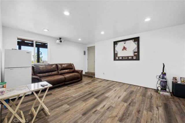1430 Sequoia, Lake Arrowhead, CA 92352