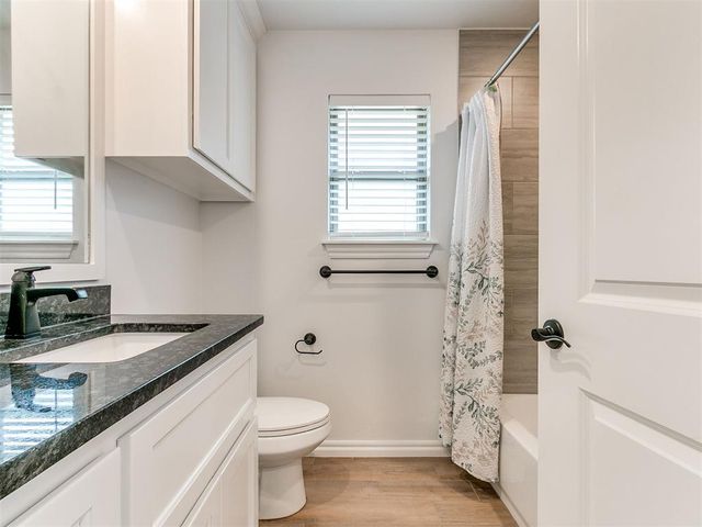 16013 Dahlia Road, Edmond, OK 73013