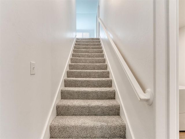 16013 Dahlia Road, Edmond, OK 73013