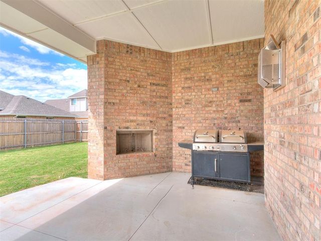 16013 Dahlia Road, Edmond, OK 73013