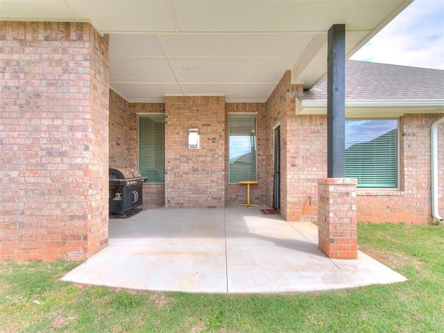 16013 Dahlia Road, Edmond, OK 73013