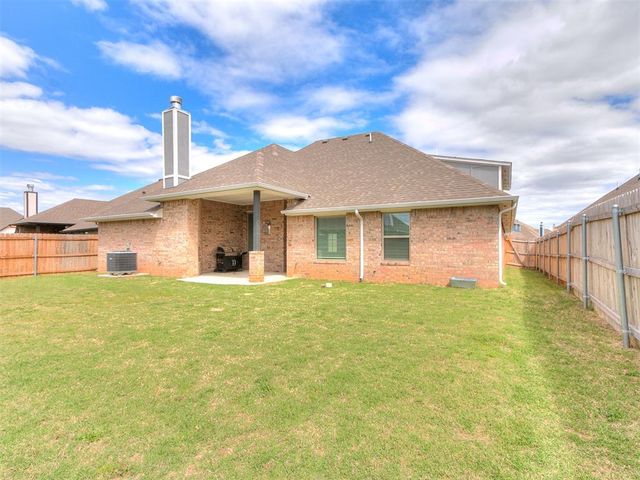 16013 Dahlia Road, Edmond, OK 73013