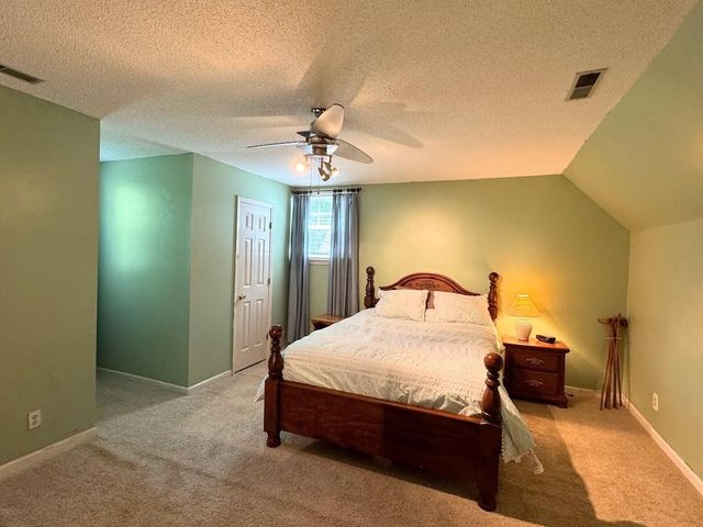 1922 Sourwood Drive, Dalton, GA 30720