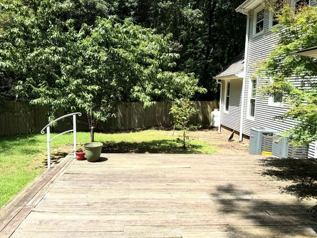 1922 Sourwood Drive, Dalton, GA 30720