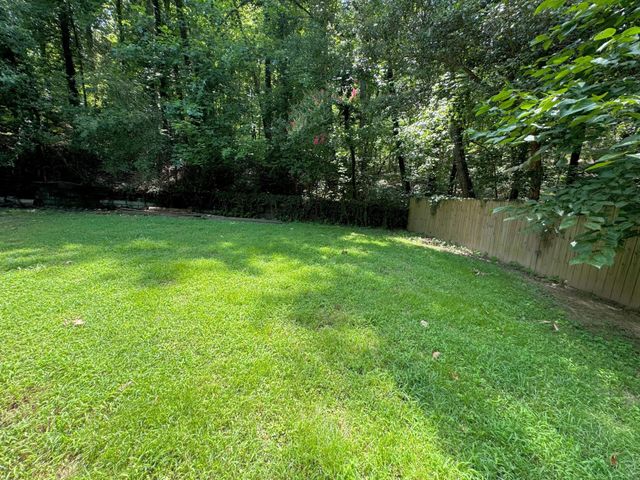 1922 Sourwood Drive, Dalton, GA 30720