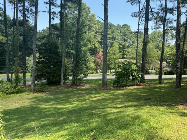 1922 Sourwood Drive, Dalton, GA 30720