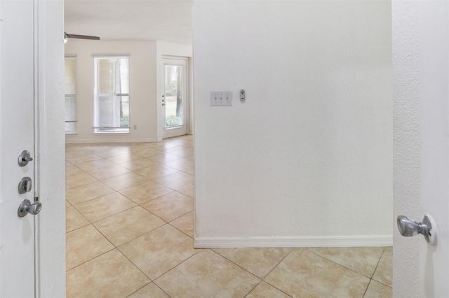 777 Riverside Drive 1516, Coral Springs, FL 33071