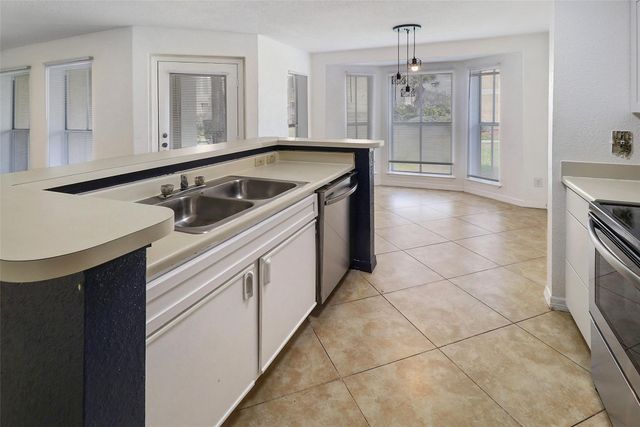 777 Riverside Drive 1516, Coral Springs, FL 33071