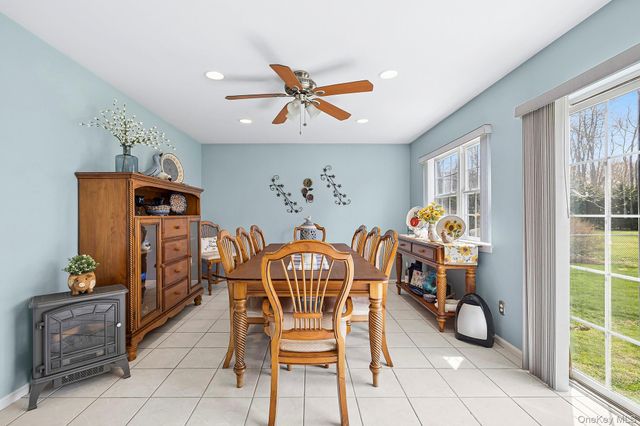 240 Lisa Drive, Southold, NY 11971
