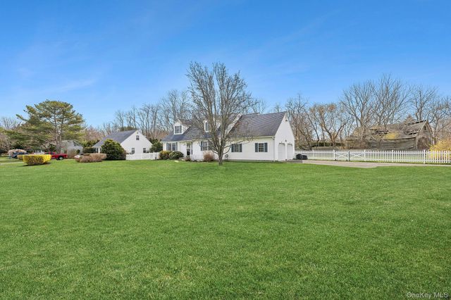 240 Lisa Drive, Southold, NY 11971