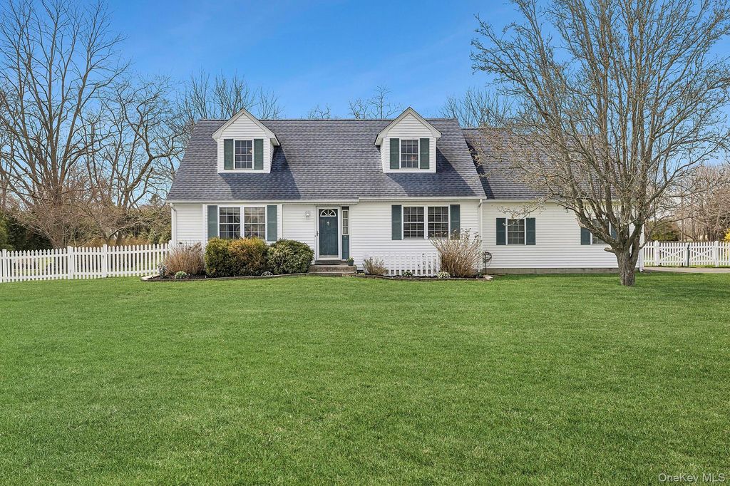 240 Lisa Drive, Southold, NY 11971