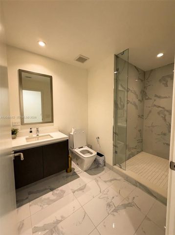 851 NE 1st Ave 2301, Miami, FL 33132