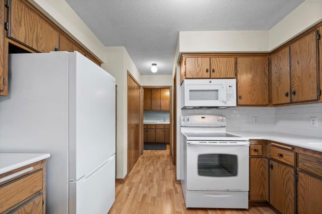 1494 Creek Park Lane, Fridley, MN 55432